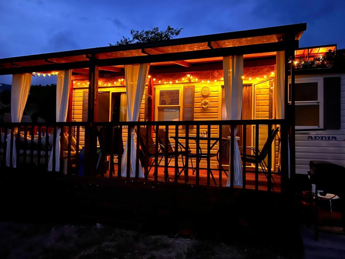 Mobile Home Nebo Luxus クレノヴィツァ エクステリア 写真